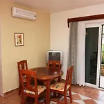 Apartment By The Sea - 3197