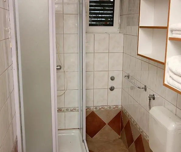 By The Sea - 3197 * Rogoznica (Sibenik-Knin)