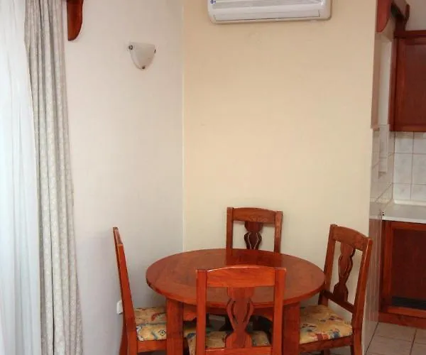 Apartamento By The Sea - 3197